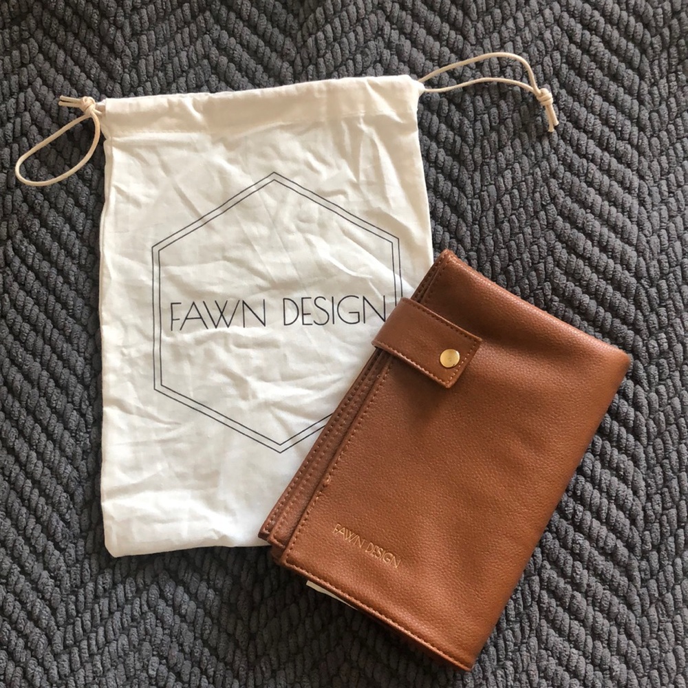 Fawn design changing pad